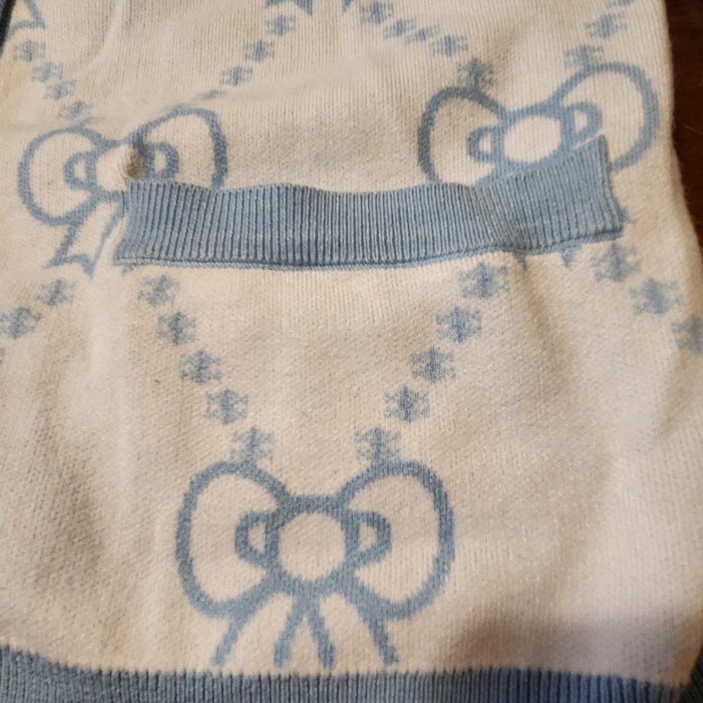 Hello Kitty Sanrio Light Blue and White Cardigan Size XXL - Picture 4 of 10
